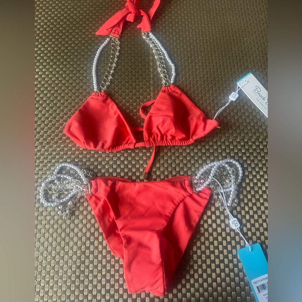 NWT Beach Bunny Pretty in Pearls Bikini Set